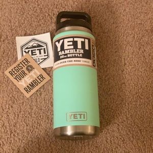 Yeti rambler 26 oz bottle